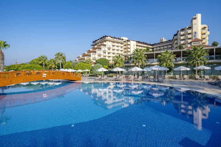 Bellis Deluxe Hotel
