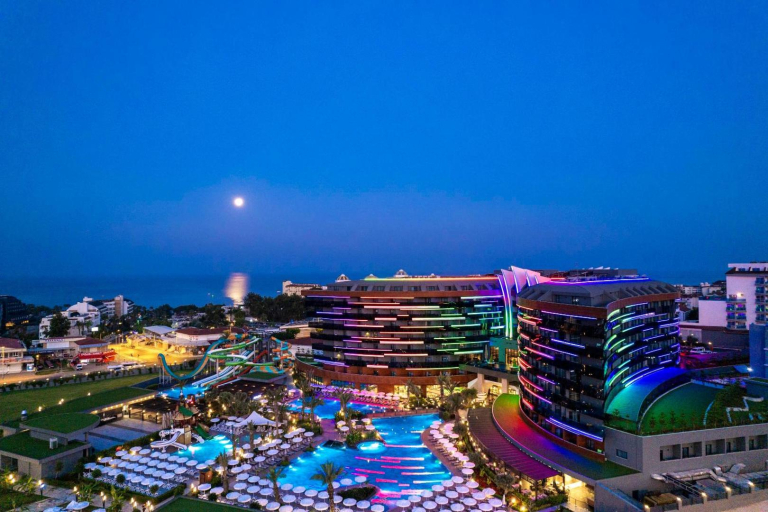Kirman Calyptus Resort & SPA