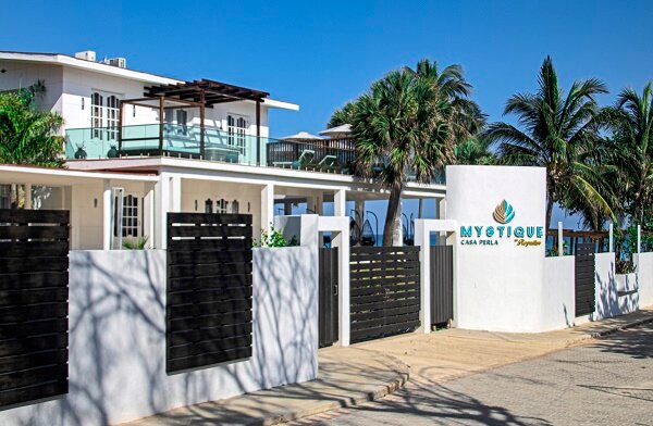 Mystique Casa Perla