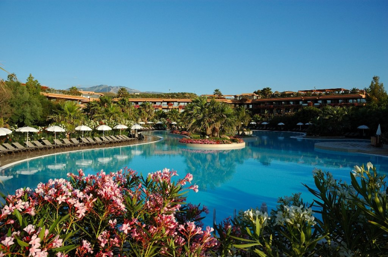 Acacia Resort 4*