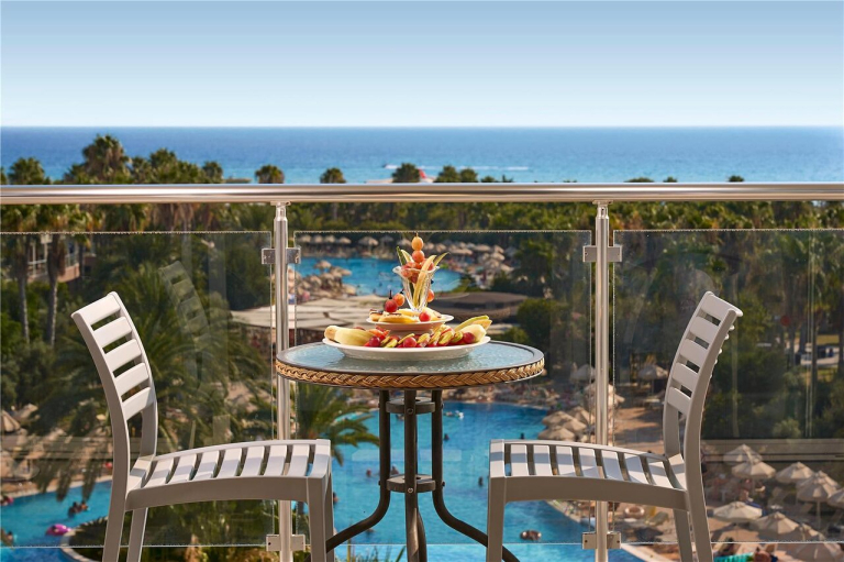 Seaden Sea World Resort & Spa 5*