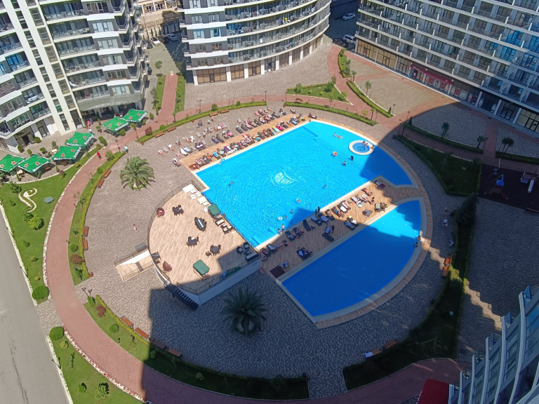 White Sails Residential Hotel 4*