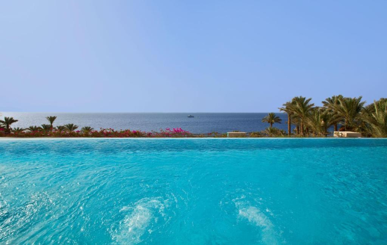 Grand Rotana Resort & Spa