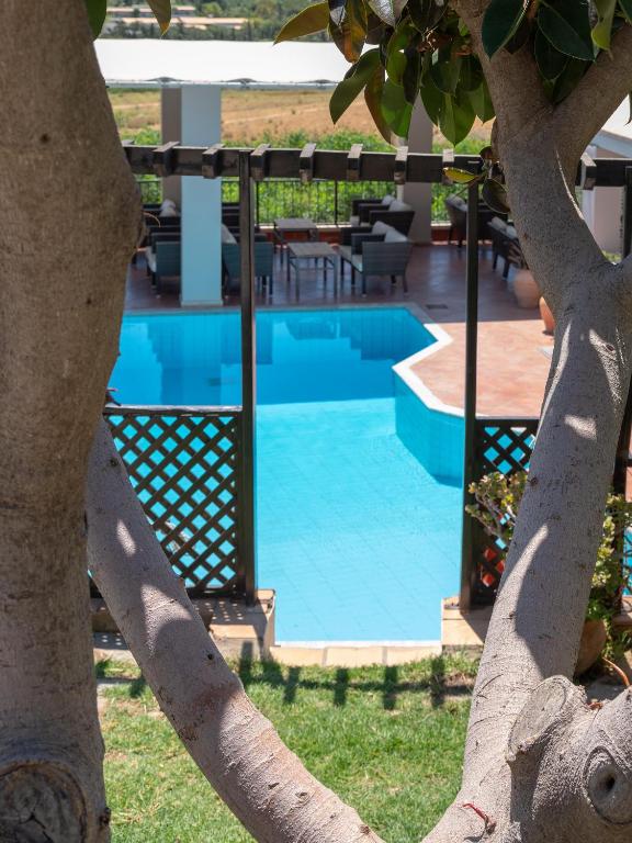 Eva Mare Hotel & Suites