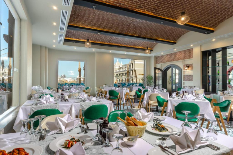 Titanic Royal Resort