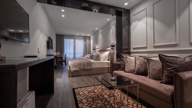 Vivid Blue Serenity Hotel