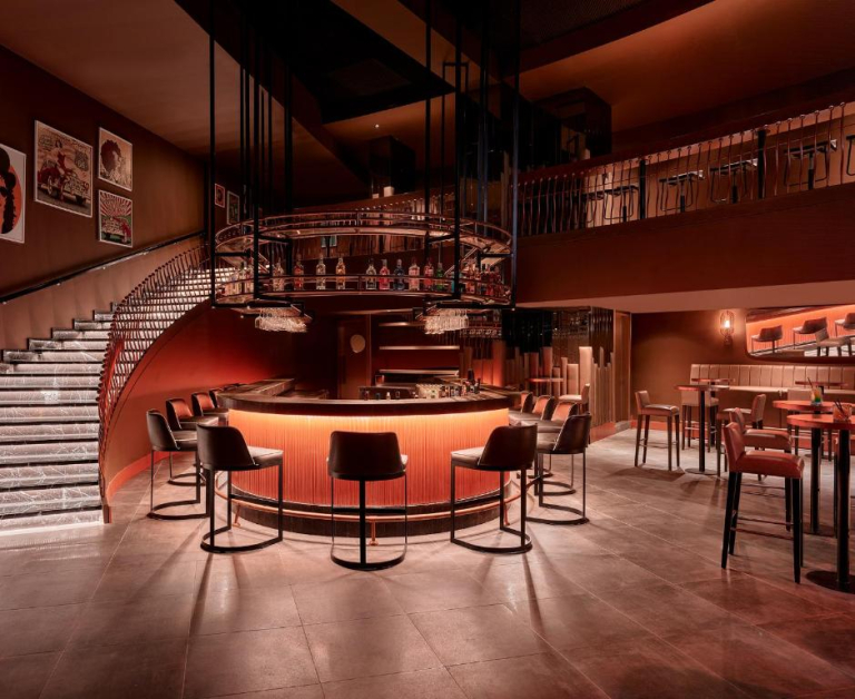 Lara Barut Collection