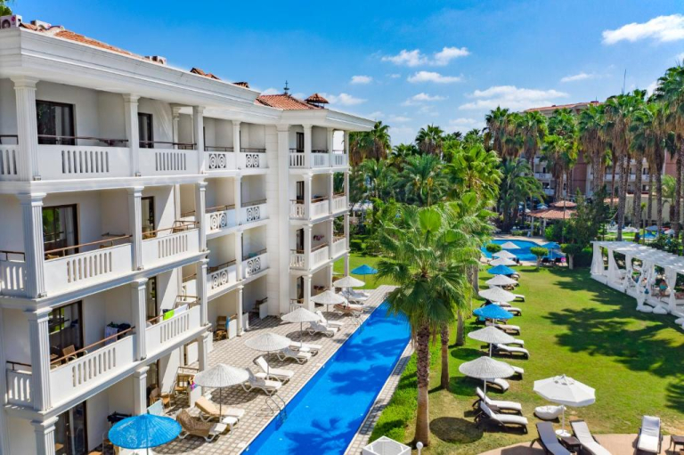 Utopia Resort & Residence