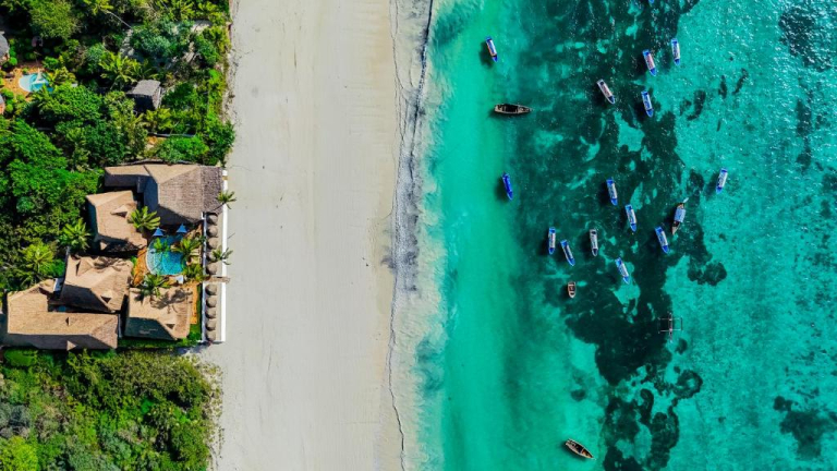 AHG Dream's Bay Beach