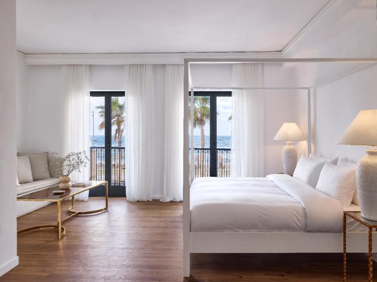 Grecotel Plaza Beach House