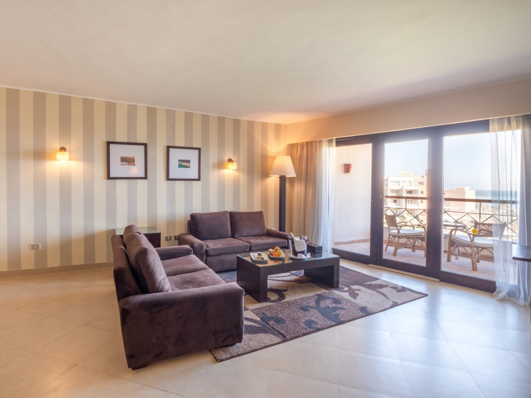 Fort Arabesque Resort, Spa & Villas