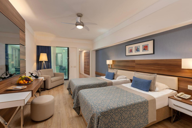 Limak Atlantis De Luxe Hotel & Resort