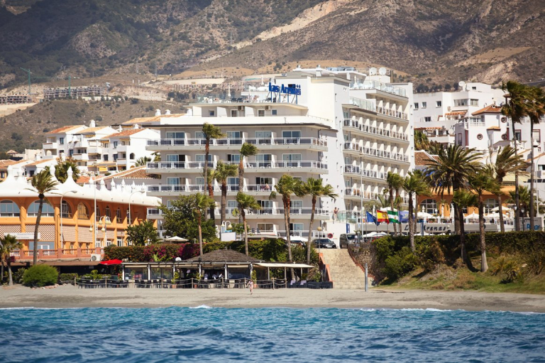 Las Arenas affiliated by Melia 4*