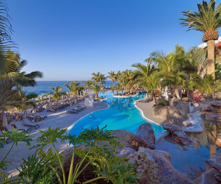 Roca Nivaria 5*