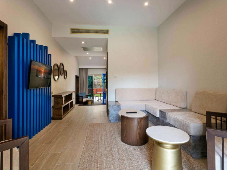 Rixos Sungate - The Land of Legends Access