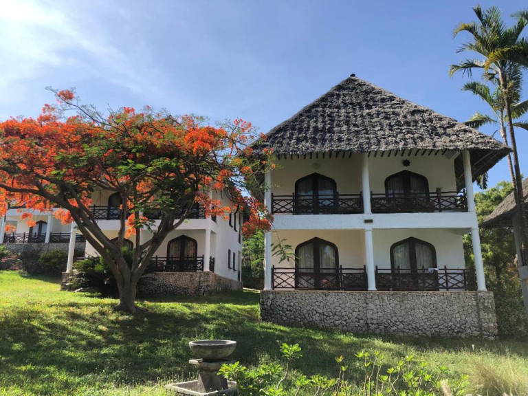 Bluebay Beach Resort & Spa