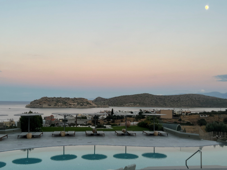 Cayo Exclusive Resort and Spa