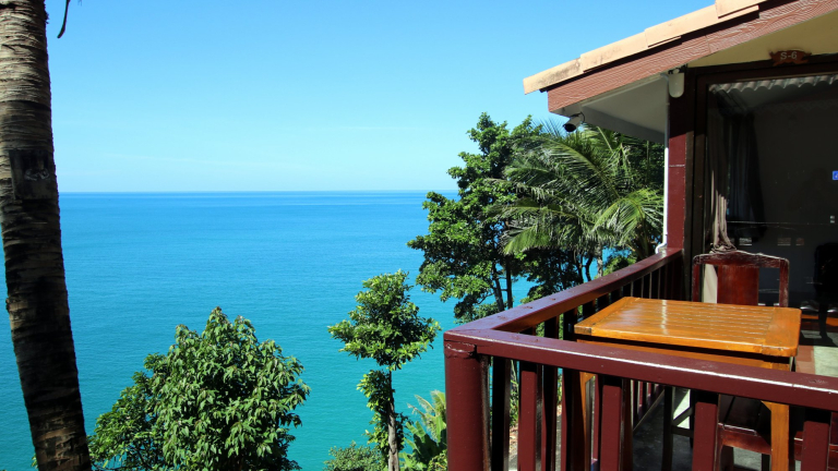 Chang Cliff Resort 