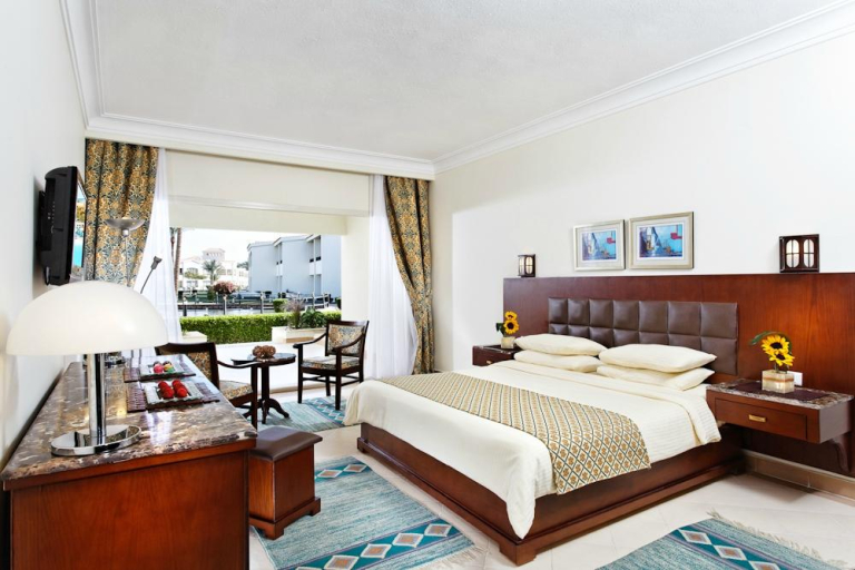 Pickalbatros Dana Beach Resort
