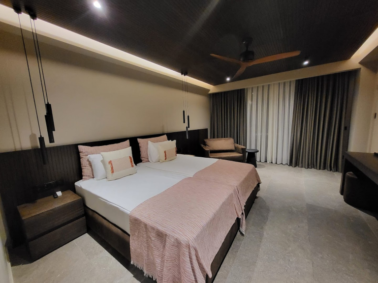 Jacaranda Luxury Resort