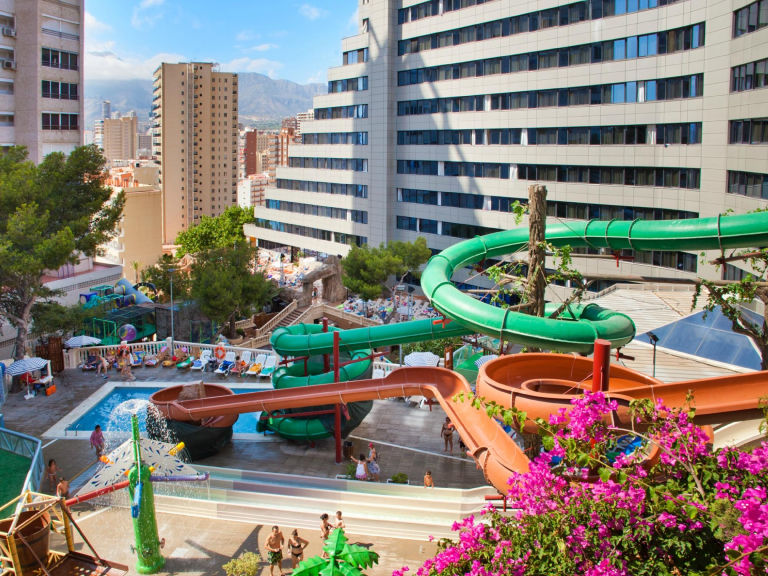 Magic Aqua Rock Gardens 4*