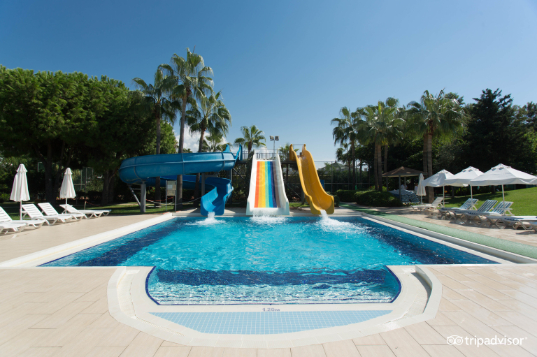 Insula Resort & Spa 5*