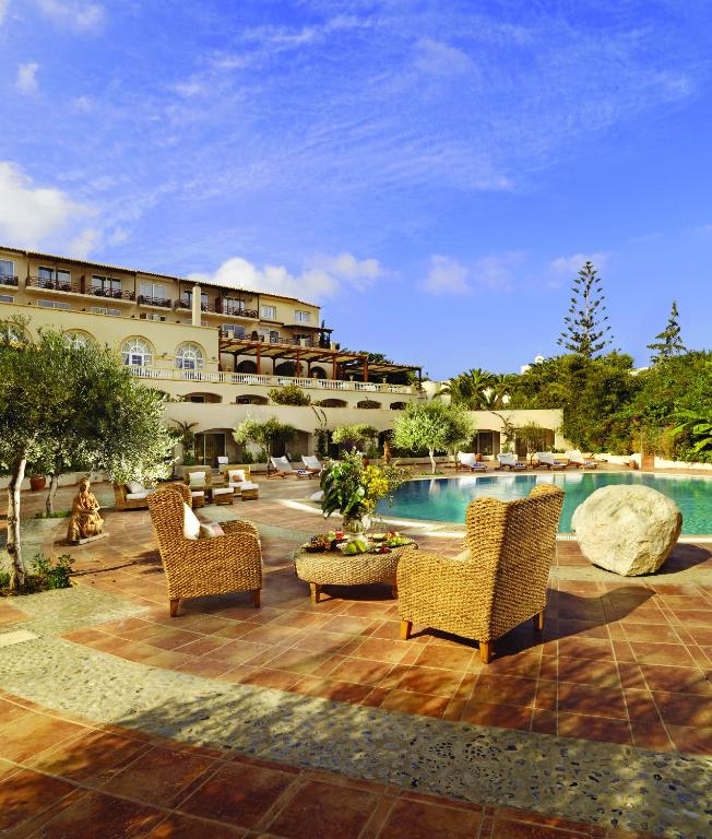 Out Of The Blue Resort & Spa