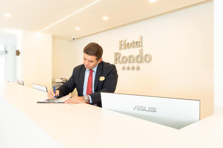 HL Rondo