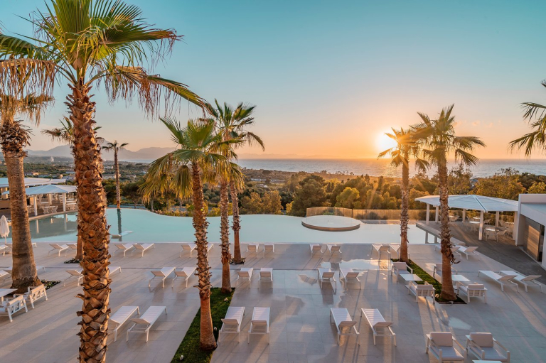 Costa Verde Hotel Club 4*