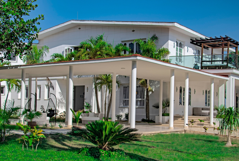 Mystique Casa Perla