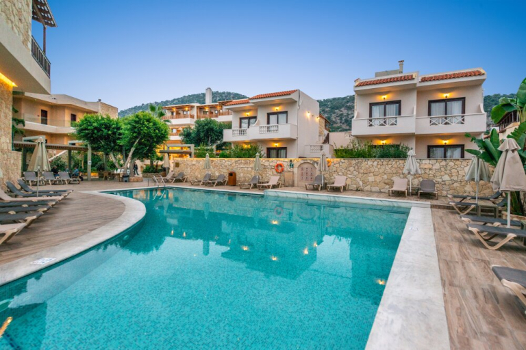 Cactus Beach 4*