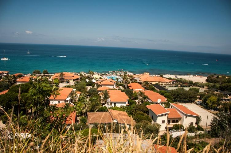 Villaggio Torre Ruffa Robinson 3*