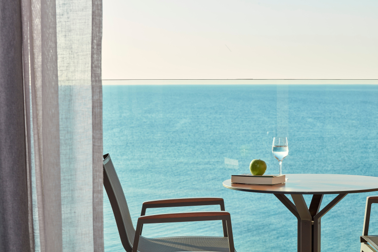 Amada Colossos Resort