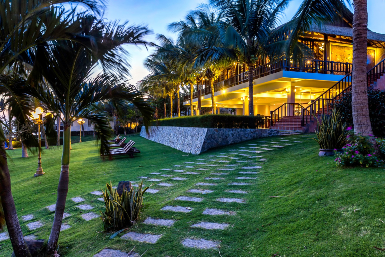Lotus Muine Resort & Spa
