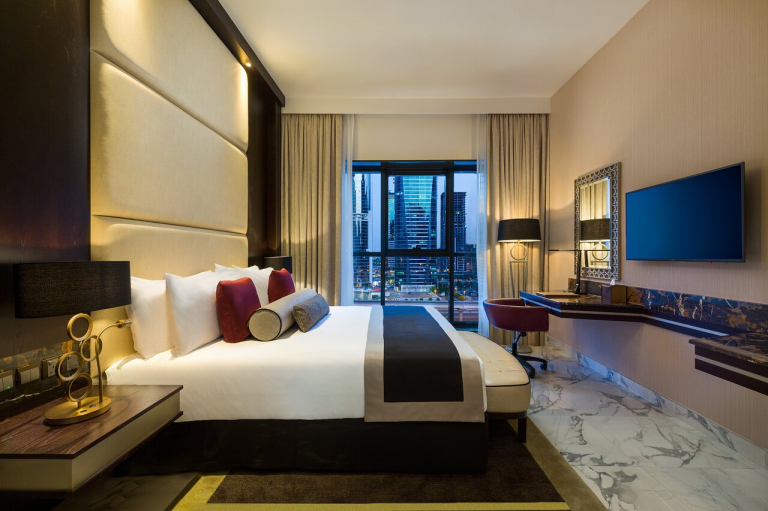 Millennium Place Marina 4*