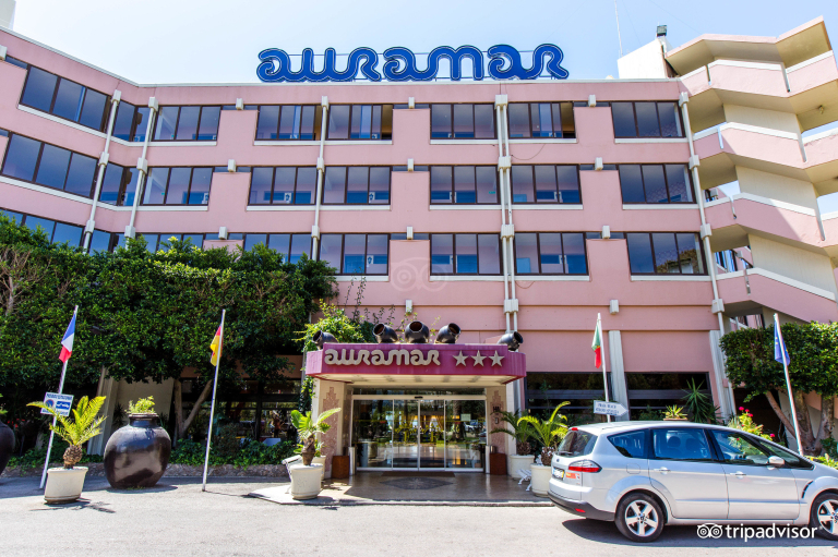 Auramar Beach Resort