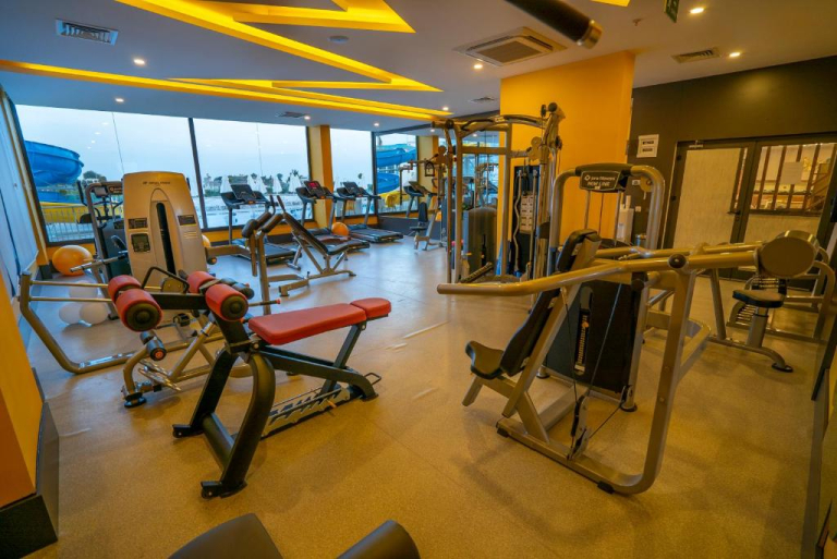 Graceland Khaolak Resort & Spa