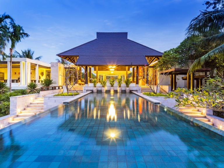 Sea Sand Sun Resort & Villas