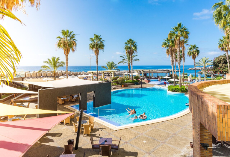 Calheta Beach 4*