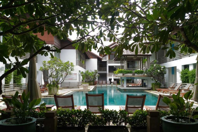 Ramada South Sea Karon Beach