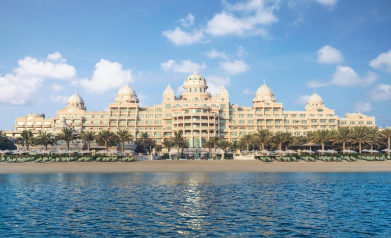 Raffles The Palm - Resorts in Dubai 5*