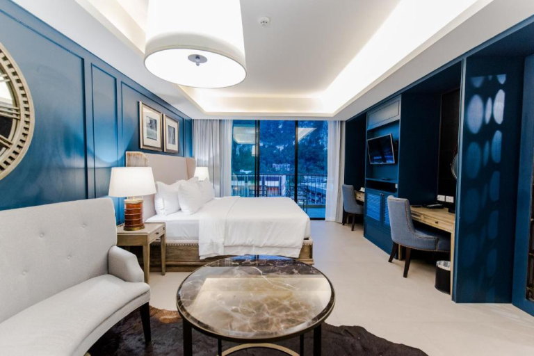 Sugar Marina Resort Cliffhanger Aonang