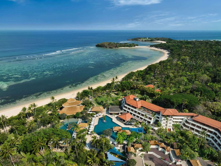 Nusa Dua Beach Hotel 5*