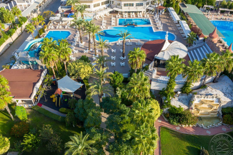 Aydinbey Famous Resort 5*