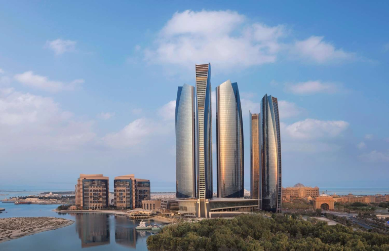 Le Meridien Abu Dhabi 5*