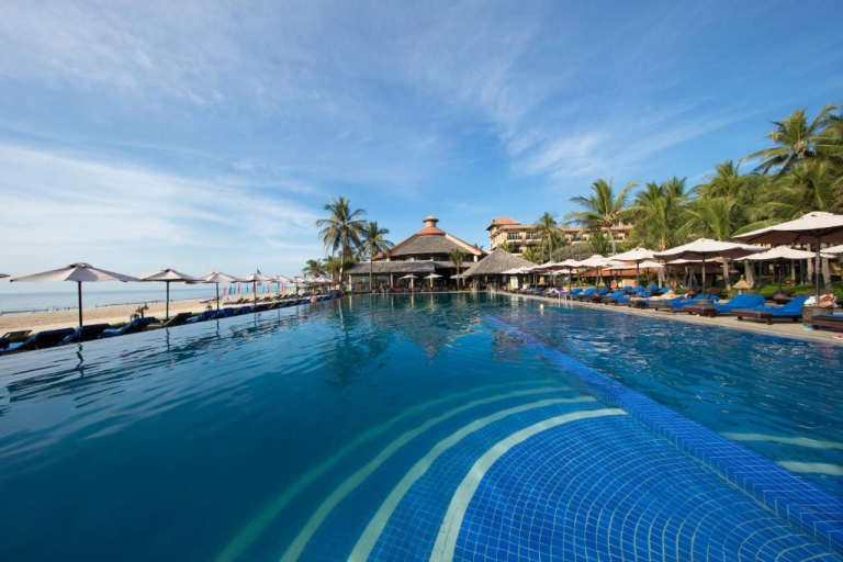 Seahorse Resort & Spa