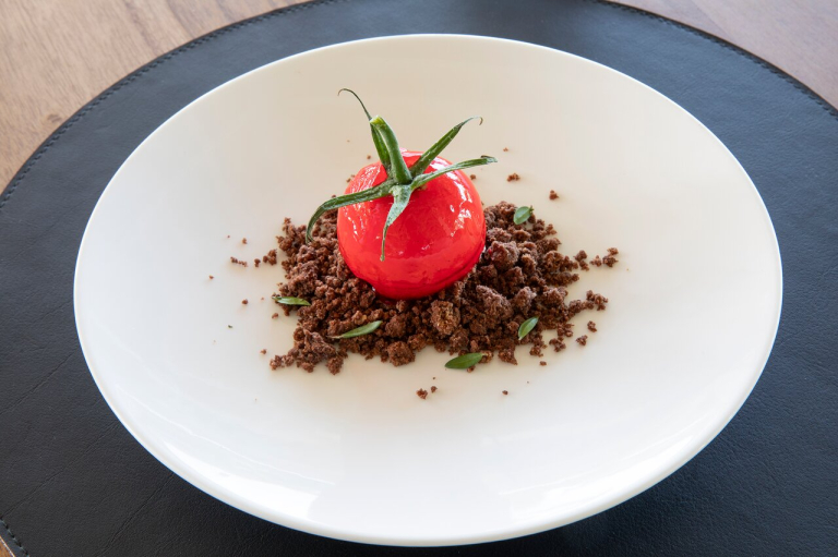 Mangia's Santa Teresa Sardinia, Curio Collection by Hilton