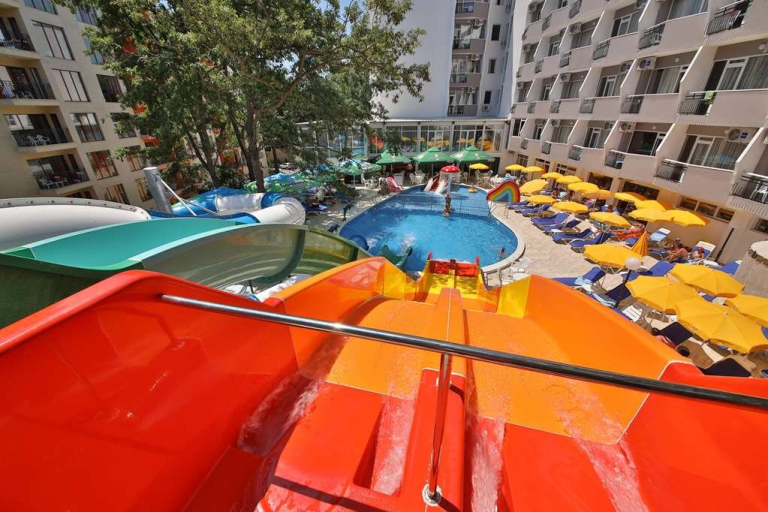Prestige Deluxe Hotel Aquapark Club 4*