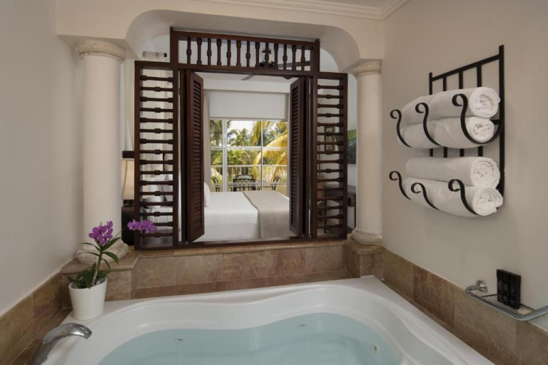 Melia Caribe Beach Resort 