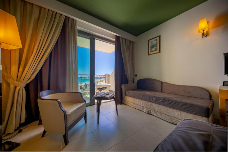 Cefalu Sea Palace 